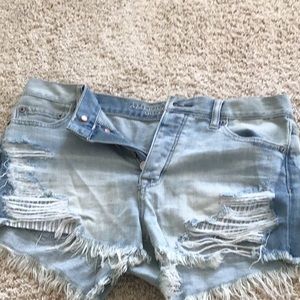 American eagle shorts/ high rise festival